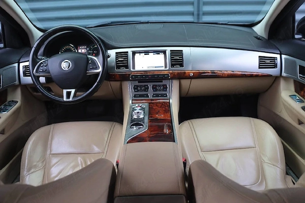 JAGUAR XF 2013 — imagine 3