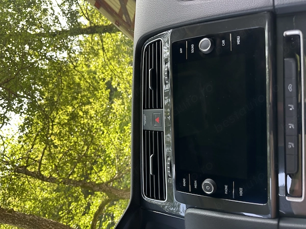 VOLKSWAGEN Golf 2020 — imagine 5