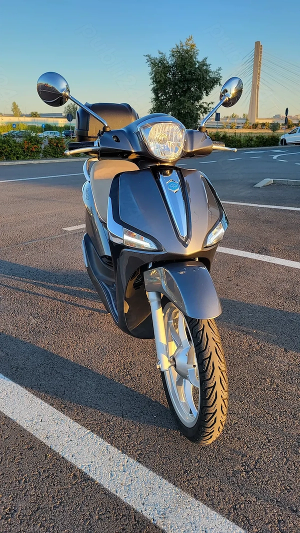 Piaggio Liberty 150cc, accesorizat
