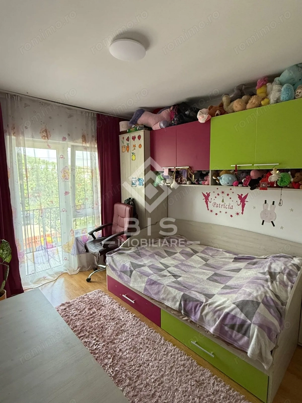 Apartament spațios cu 4 camere, 99 mp utili – George Enescu, Bistrița — fotografia 3