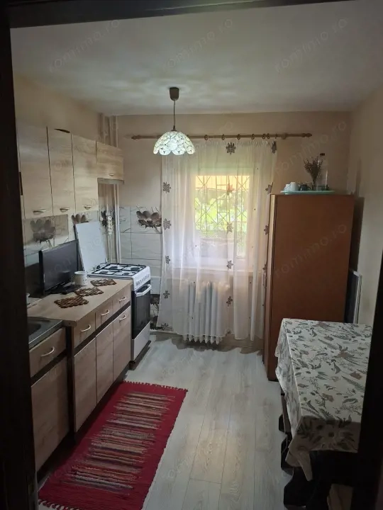 Apartament 2 camere semidecomandat, mobilat și utilat, Craiovița Nouă – Racheta — fotografia 2