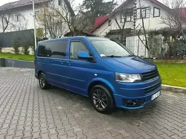 vw multivan ,2010,140 cai