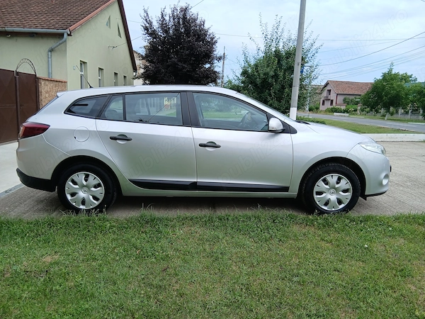 RENAULT Megane 2011 — imagine 4