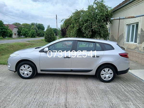 RENAULT Megane