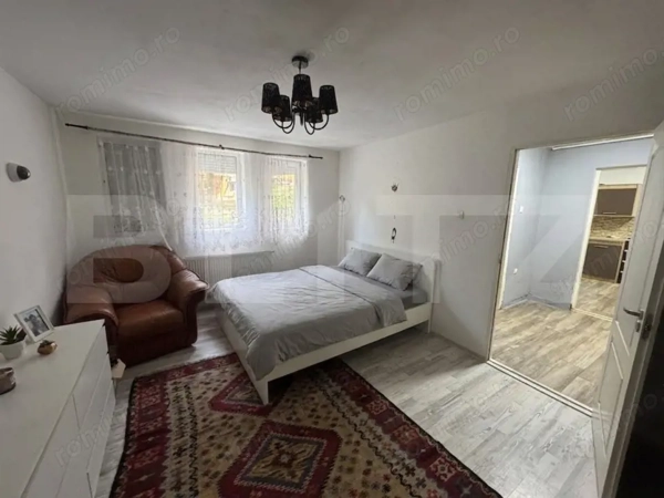 Apartament de vanzare, cu 1 cameră, decomandat, 40 mp, la 2 minute de Pietonala — fotografia 1