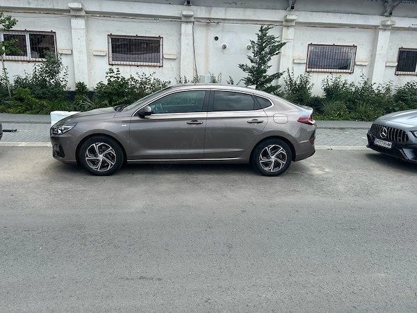 HYUNDAI i30 2021 — imagine 2