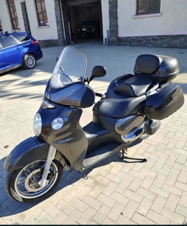 Vand sau schimb Aprilia Scarabeo