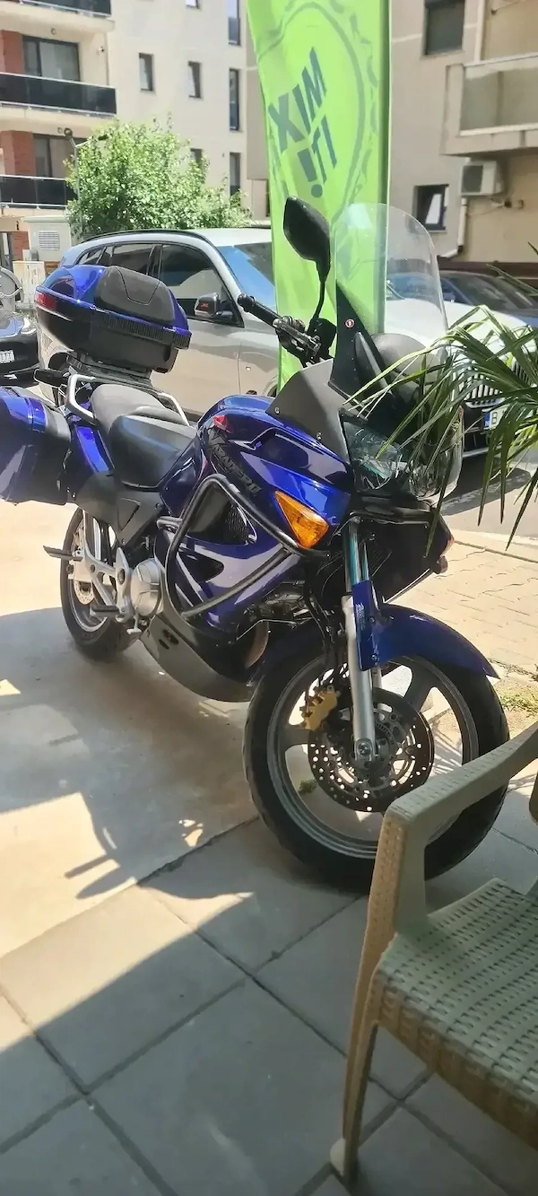 Honda XL Varadero 1000cc variante auto sau moto