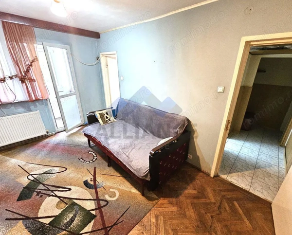 Tatarasi-Piata Chirila, apartament mobilat si utilat — fotografia 1