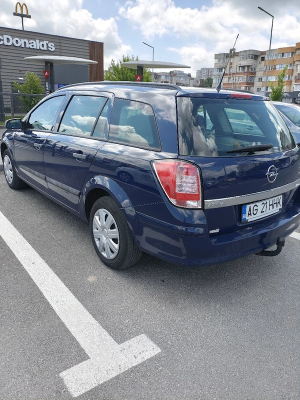 OPEL Astra 2008 — imagine 4