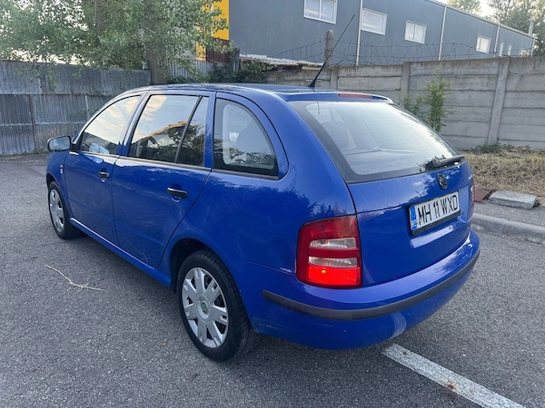 SKODA Fabia 2007 — imagine 3