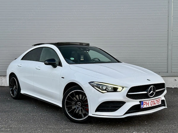 Mercedes Benz CLA 250e 2020 panoramic ambientale