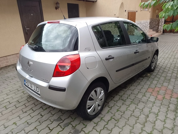 RENAULT Clio 2006 — imagine 7