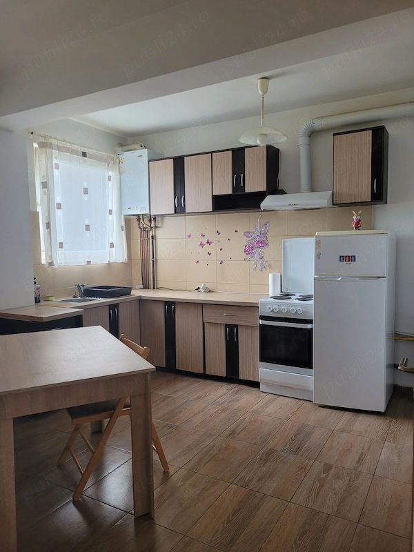Apartament 2 camere de inchiriat — fotografia 1