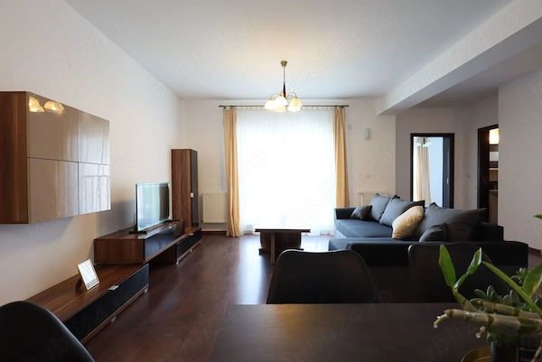 Proprietar vând apartament 3 camere, Arad, Subcetate, str. Diogene, complex Bermo — fotografia 1