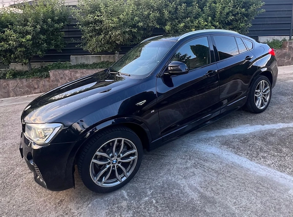 BMW X4,2.0 tdi -190 cp M Pachet Interior exterior,,Piele, Digital,Navigatie mare XXL+ Car Play 2025