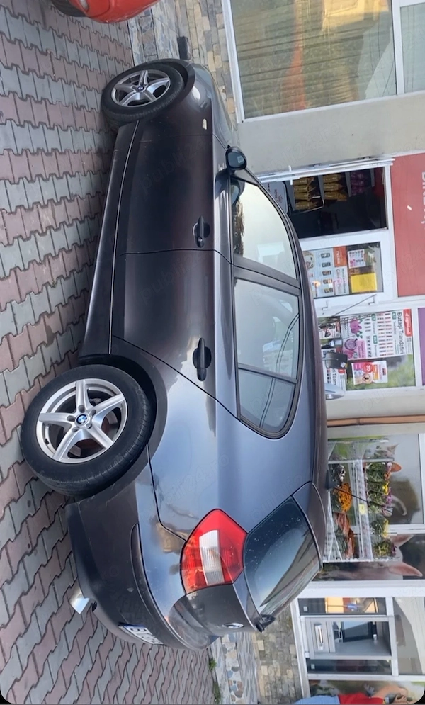 BMW 1 Series 2005 — imagine 3