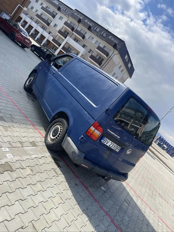 VOLKSWAGEN Transporter 2006 — imagine 3