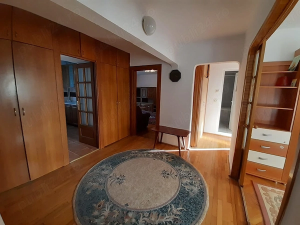 Chirie apartament 4 camere Nufărul Oradea - proprietar! — fotografia 1