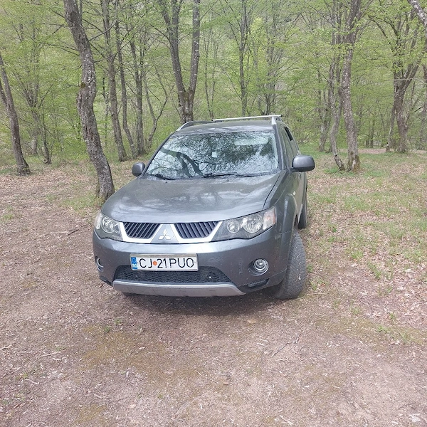MITSUBISHI Outlander 2008 — imagine 2