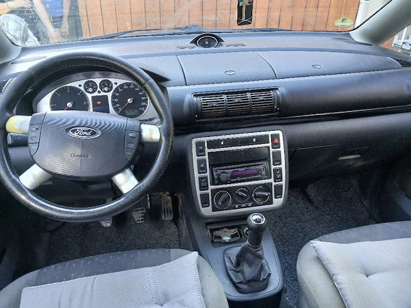 FORD Galaxy 2004 — imagine 2