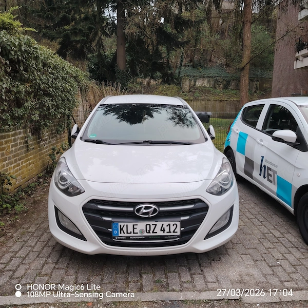 Vând hyundai i30 kombi 1.6 crdi an 2015