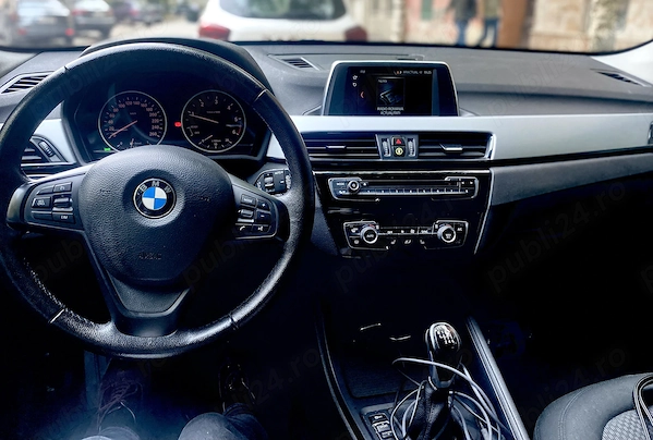 Proprietar vand BMW X1, manual