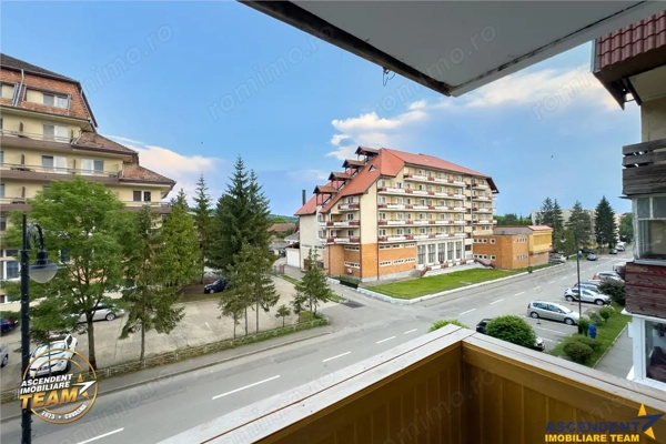 Apartament modern 2 camere, priveliste spre padure, ergonomic, luminos, Central, Covasna: FILM 3D — fotografia 1