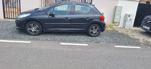 Peugeot 207, stare foarte bună