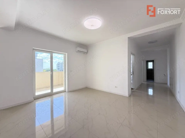 Apartament cu 3 camere, 62,6 mp, de vanzare in zona Torontalului — fotografia 1