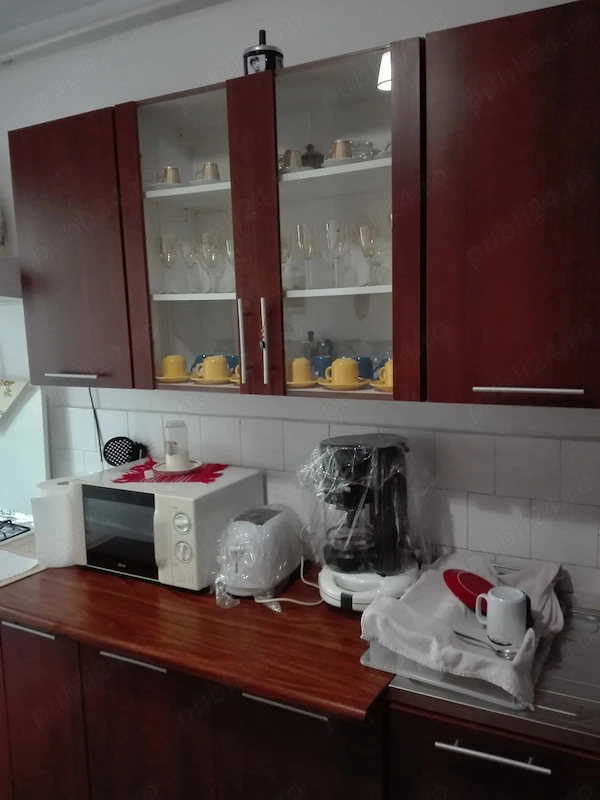 Închiriez apartament in Vacau — fotografia 1