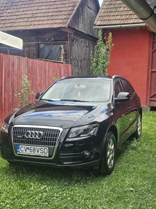 Vând audi Q5 In stare buna