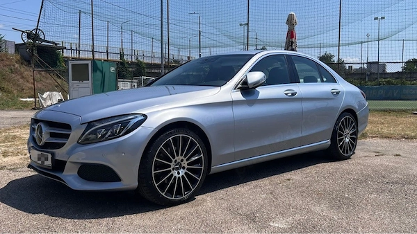 Metcedes Benz C220diesel km reali fara daune