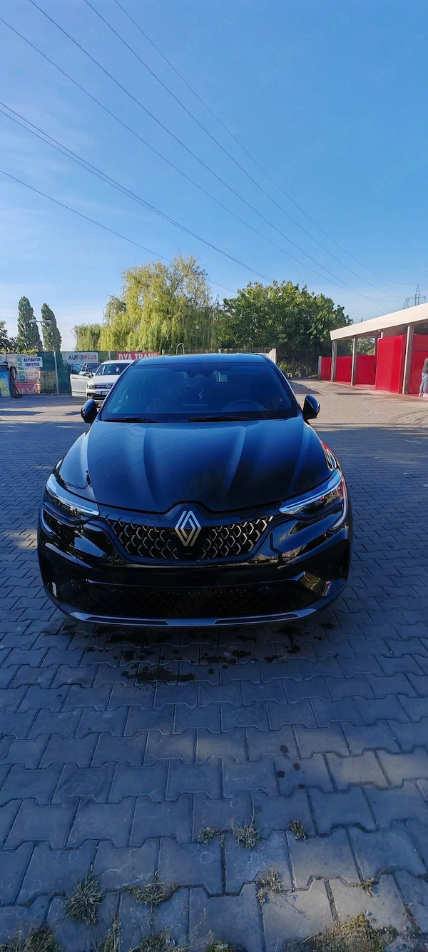 Vând Renault Arkana Techno full hibrid 145