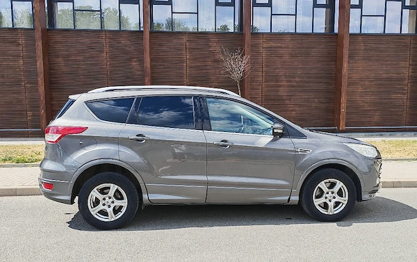 Ford Kuga 4 4