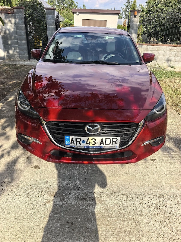Vand Mazda3 Sedan