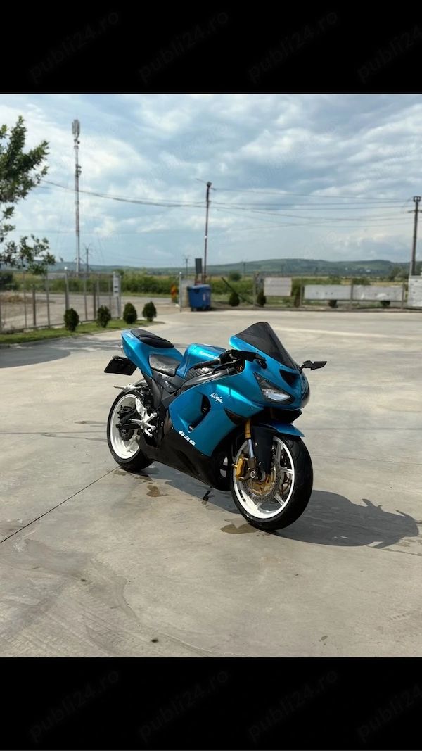 Kawasaki Zx6R
