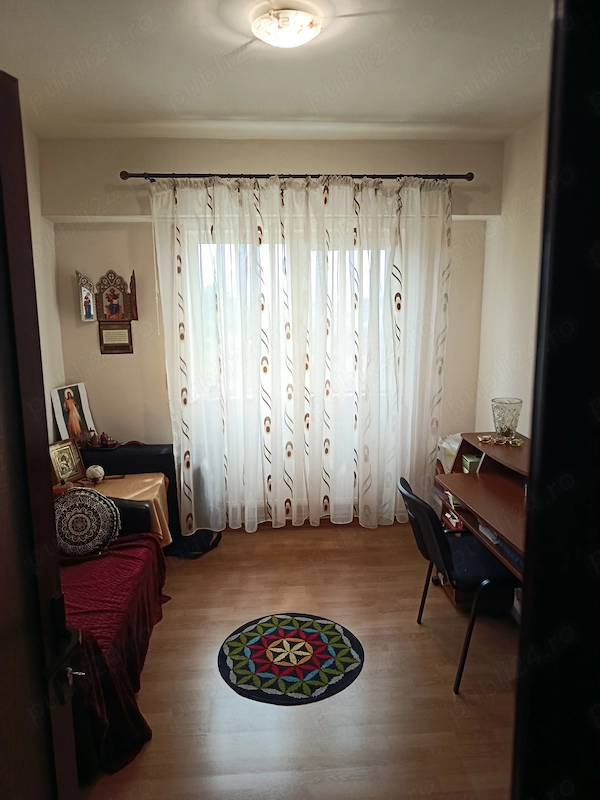 Apartament decomandat cu 3 camere — fotografia 3