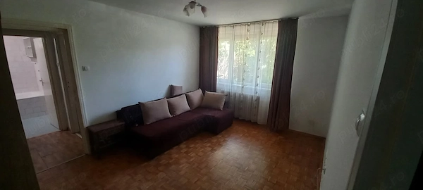 Apartament cu 2 camere de vanzare in zona Decebal — fotografia 1