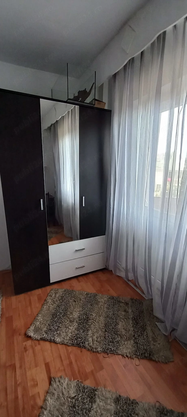 inchiriere apartament 3 camere str. aurel vlaicu — fotografia 1