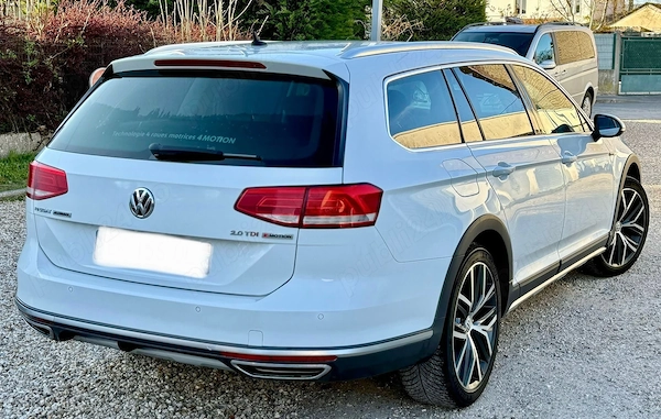 VOLKSWAGEN Passat Alltrack 2017 — imagine 4