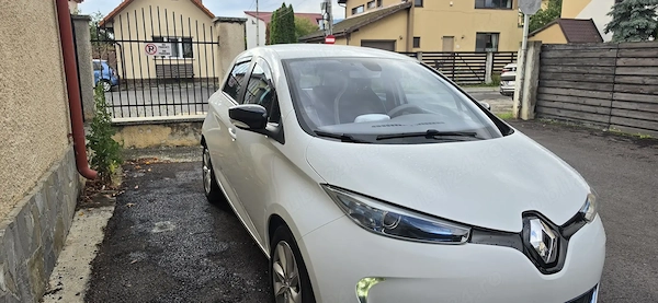 RENAULT Zoe 2013 — imagine 3