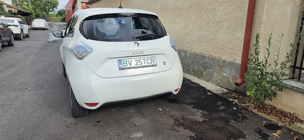 RENAULT Zoe 2013 — imagine 4