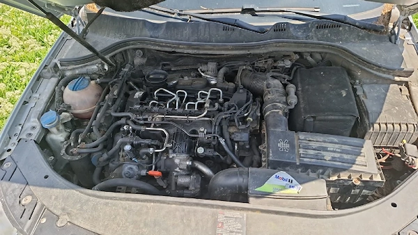 vând Volkswagen passat