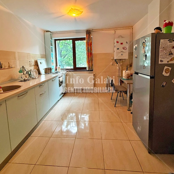 Apartament cu 4 camere | Mazepa | Etaj 1 — fotografia 1