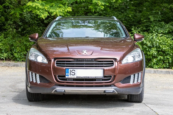 Peugeot 508 RXH Hybrid4