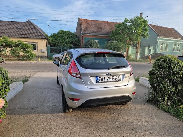 FORD Fiesta 2015 — imagine 2