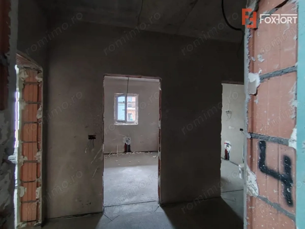 Apartament cu 3 camere cu gradina in Giroc, zona Planetelor - V10171 — fotografia 1