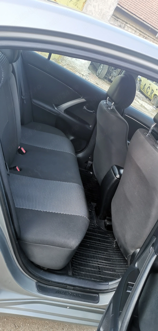 TOYOTA Avensis 2014 — imagine 4