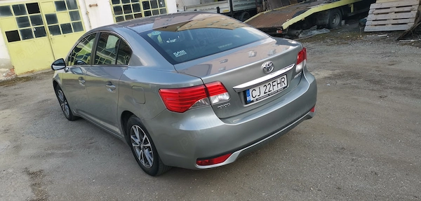 TOYOTA Avensis 2014 — imagine 10